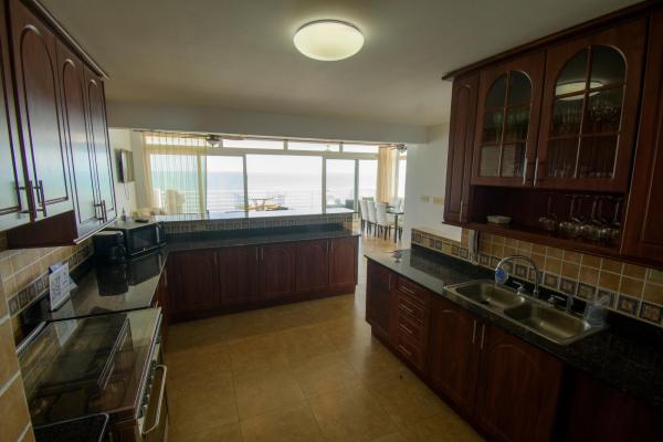 Exclusivo apartamento frente al mar