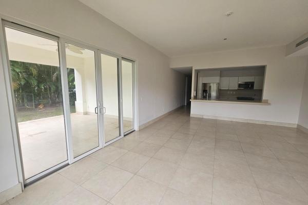Se vende apartamento de playa en buenaventura