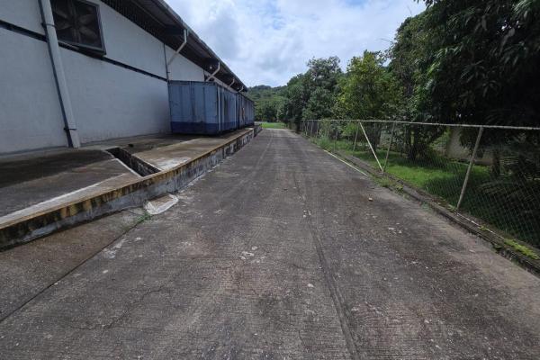 Chilibre warehouse for rent
