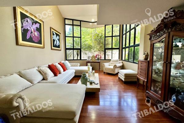 Venta de amplia casa en ph villa de vizcaya, condado del rey