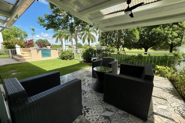 For sale apartment ground floor bijao howard 12
