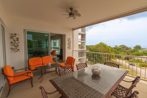 Apartamento con vista al mar en ph cocolí