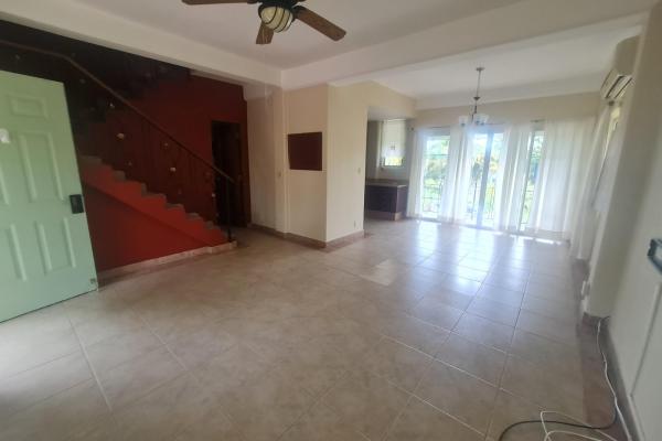 Venta de casa en residencial espinar, colón