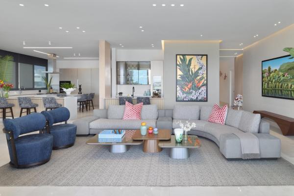 Waterfront 6 – wake up to the marina, own the view