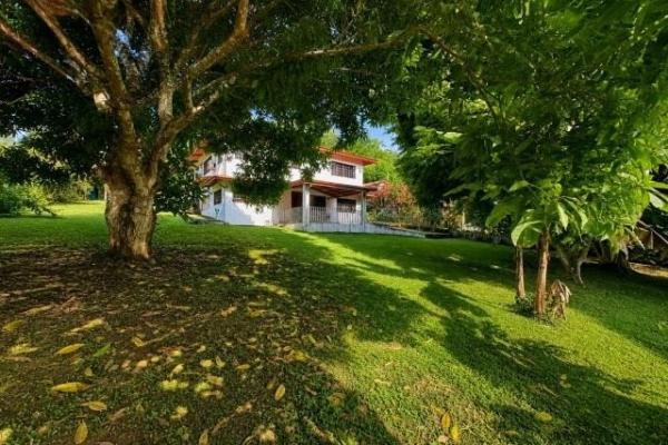 Gran propiedad con 2 residencias independientes en las cumbres