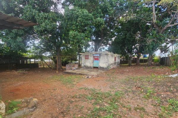 Terreno con casa en pedregal, calle la florida