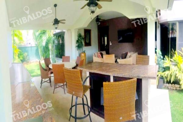Venta de casa en residencial begonias, costa del este