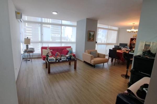 Venta de apartamento en ph bayfront, bella vista