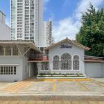 Edificio comercial en el centro de panamá