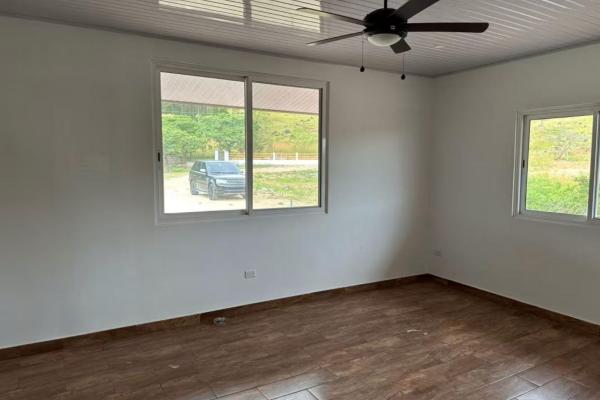 Casa en venta – vista a al mar en el calvario