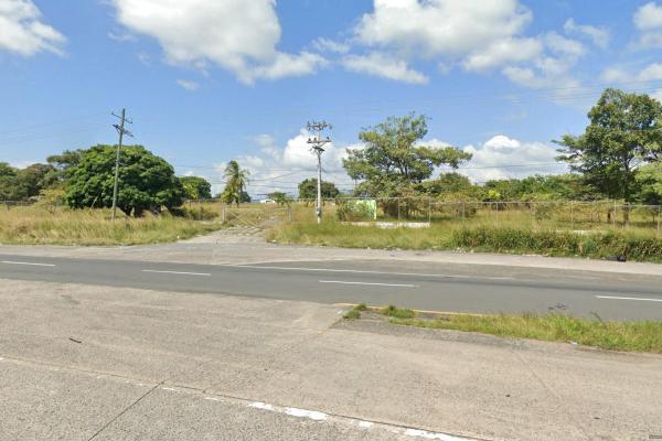 Venta terreno uso mixto sobre la interamericana