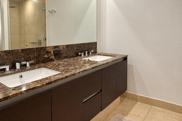 Apartamento en venta y alquiler en punta pacífica - ph toc