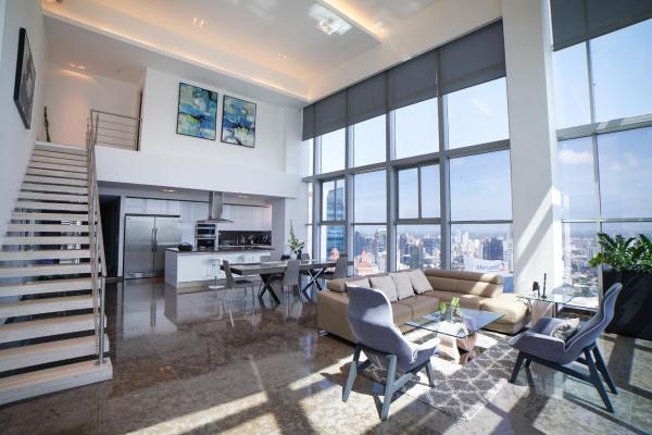 Luxury penthouse in panama city panama