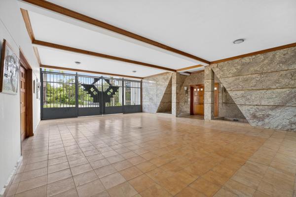 Resort-ready estate in hermosa bay boca chica