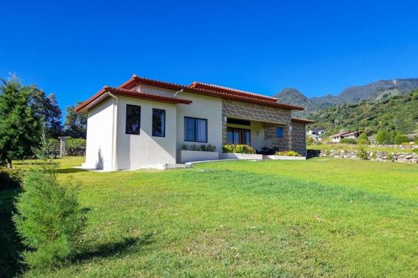 Excepcional casa en cerro verde estates, boquete
