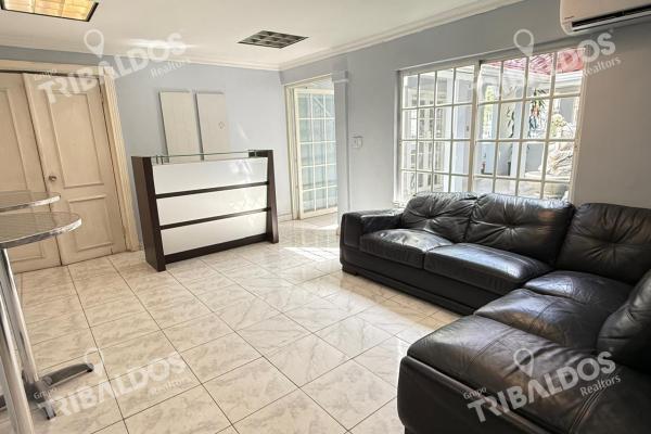 Venta de local comercial con terreno en avenida ecuador