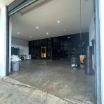 Alquiler/venta de galera de 721 m² dentro de centro logístico en mañanitas