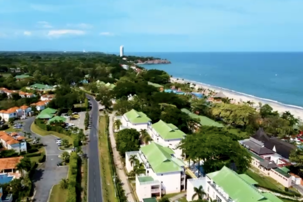 Sale of land in playa blanca