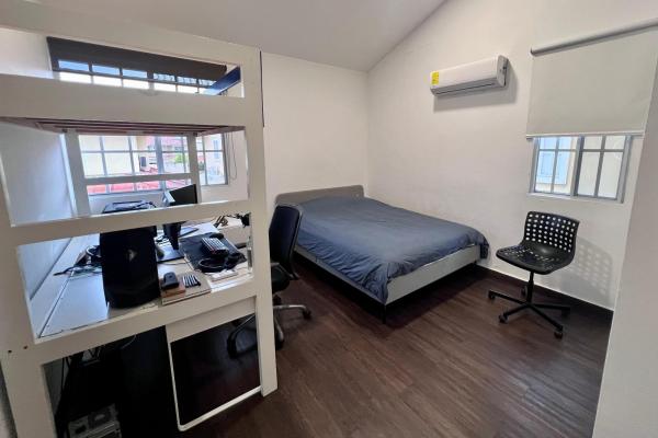 Vendo casa unifamiliar en ph castel novo – espaciosa y lista para ocupar
