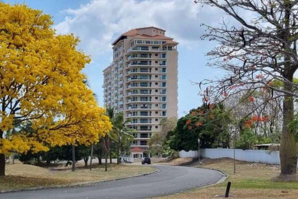 Apartamento con vista al mar, ph las olas, vistamar golf, beach & marina