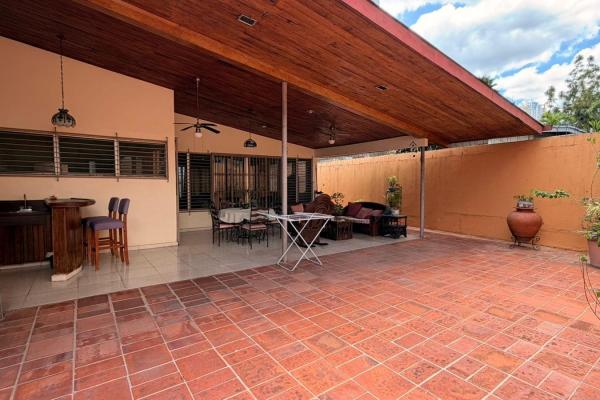Se vende casa en villa lilla san francisco
