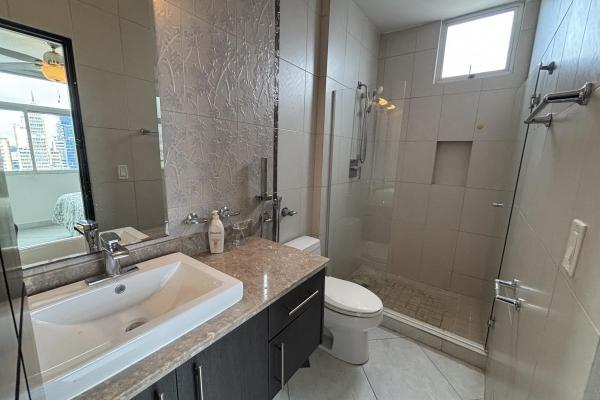 Se vende apartamento tipo jr pent-house en luxor 100
