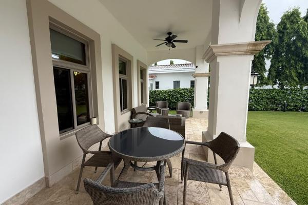 Venta de casa en fairway estates, santa maría