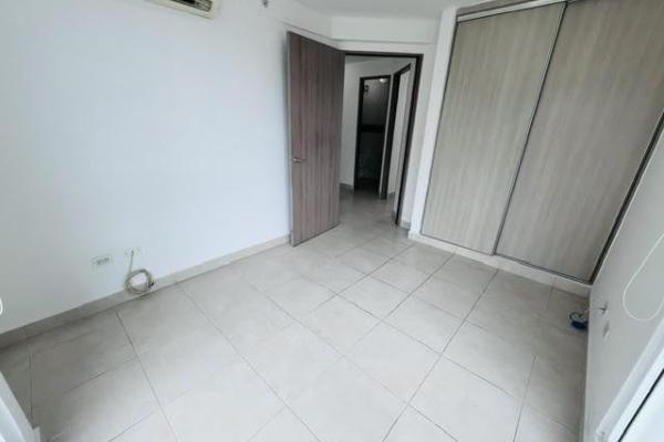 Se vende o alquila apartamento en elmare 700