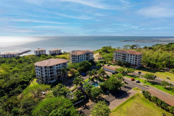 Condominio de 2 recámaras en venta o renta en la ensenada