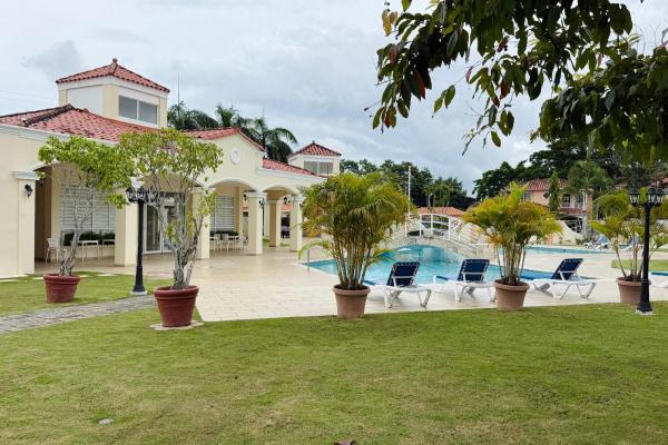 Casa en alquiler en costa sur - ph villa valencia