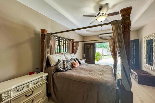 Home with pool on a 2,239 m² lot