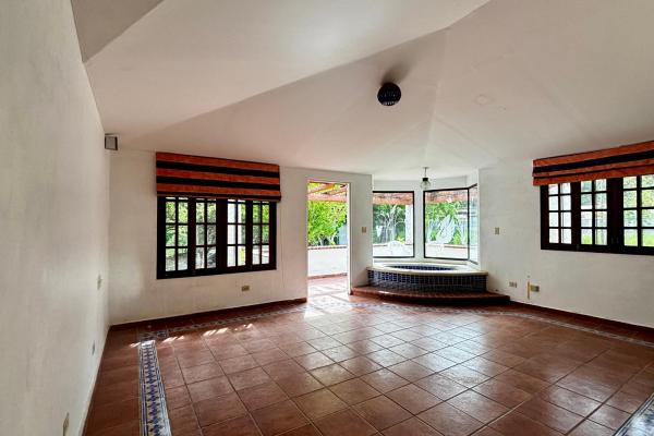 House in coronado, las acacias avenue