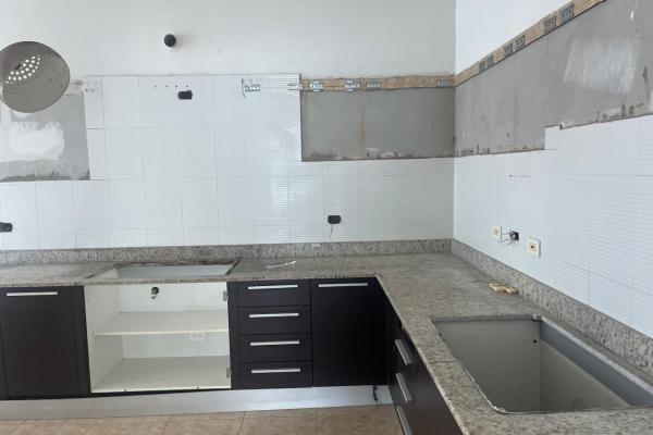 Banco vende penthouse en ph titanium