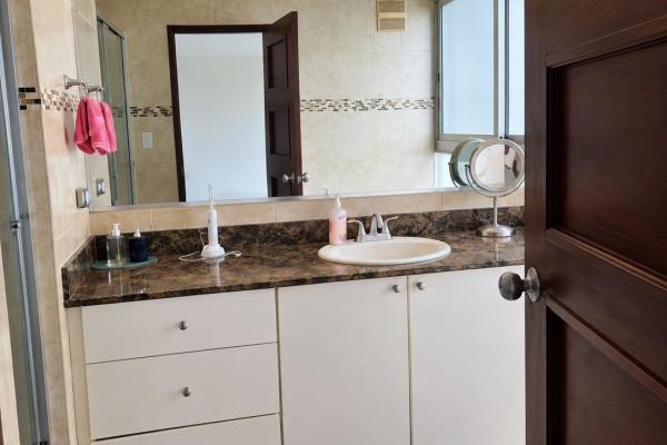 Apartamento con vista al mar