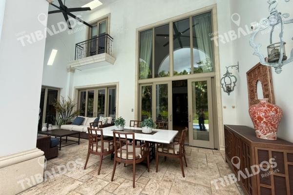 Sale of house in ph fairway estates, santa maría