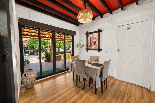 Beachside villa in playa malibu