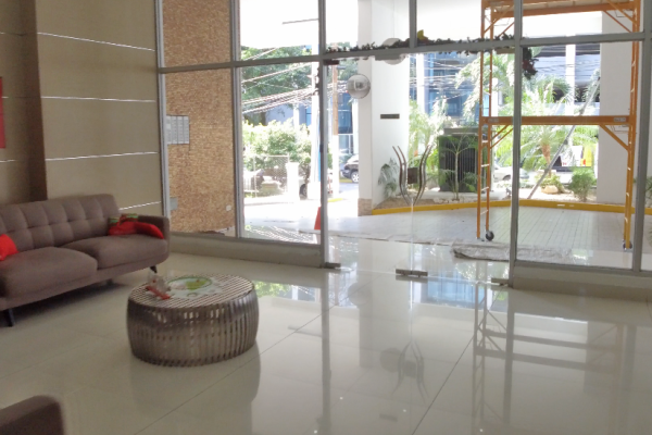 Venta de apartamento en ph marina park, bella vista