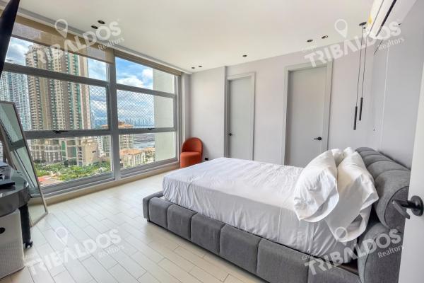 Venta de apartamento remodelado en p.h q tower, punta pacifica
