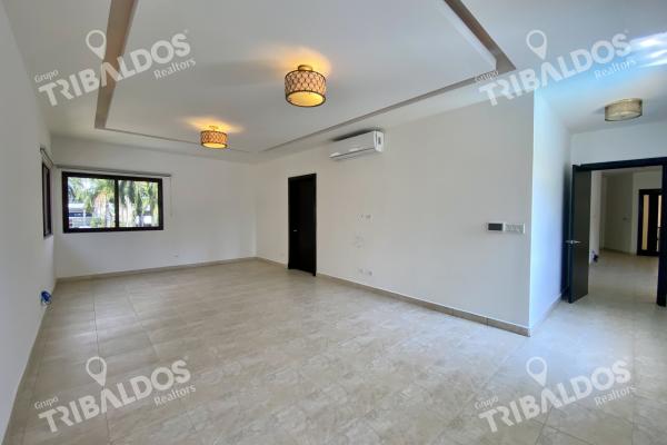 Venta de casa en costa del este
