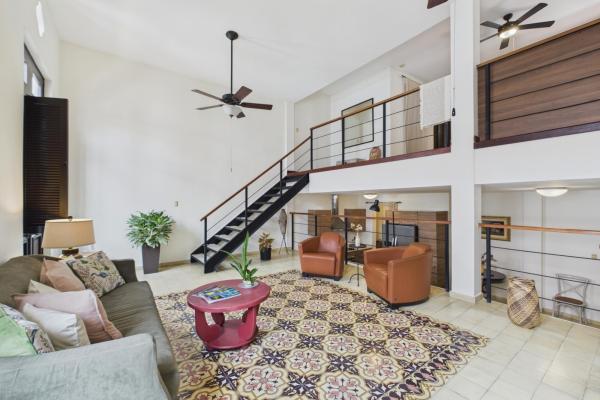 El refugio del narrador: un loft romántico de 3 niveles