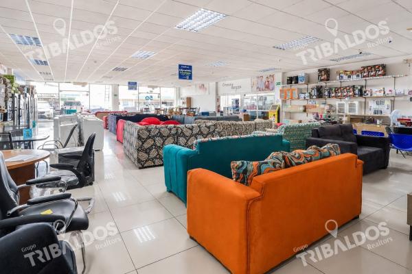 Alquiler de local comercial en la doña