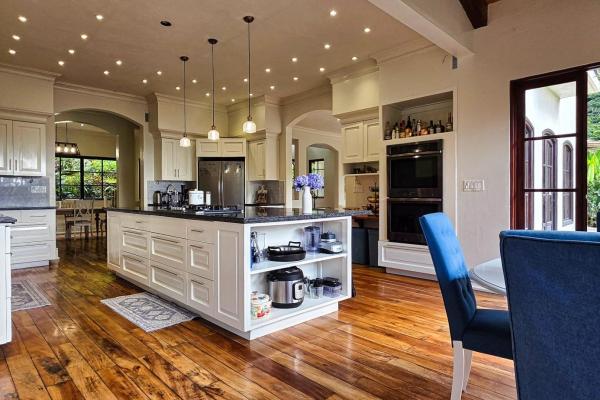 Luxury mountain estate in volcan, tisingal