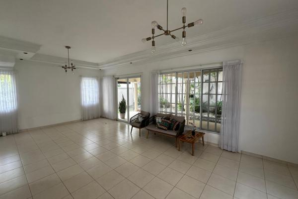 House for rent at altos de panama