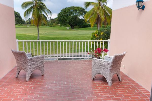 Venta de town house en costa blanca golf & villas decameron