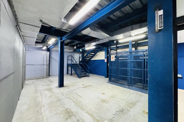 Venta de ofibodega en costa del este