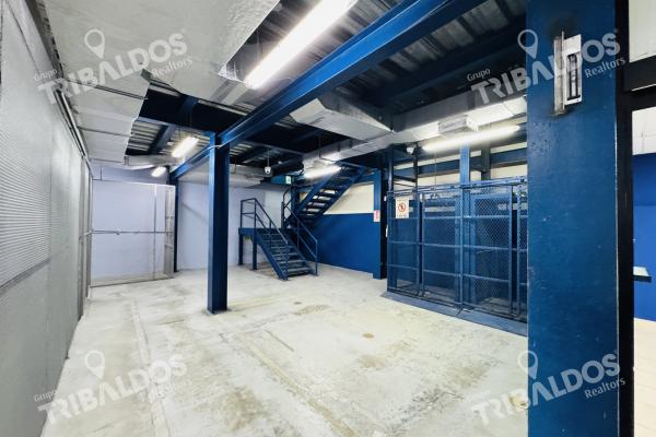 Venta de ofibodega en costa del este