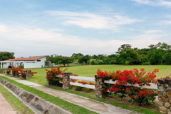Venta de terreno en punta barco village
