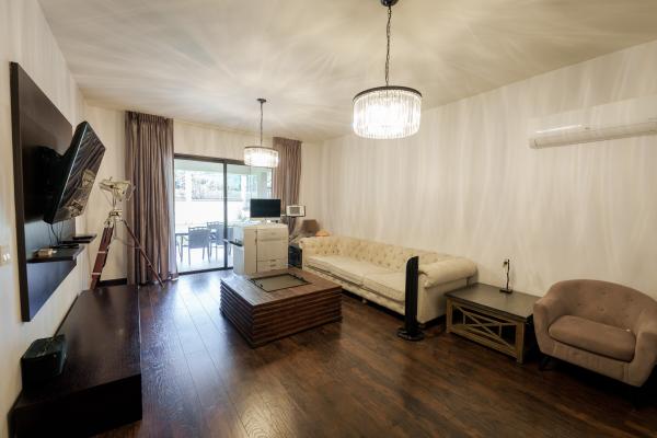 Venta de casa en ph embassy club, clayton