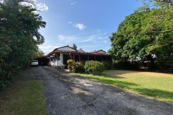 Venta de terreno en altos del golf