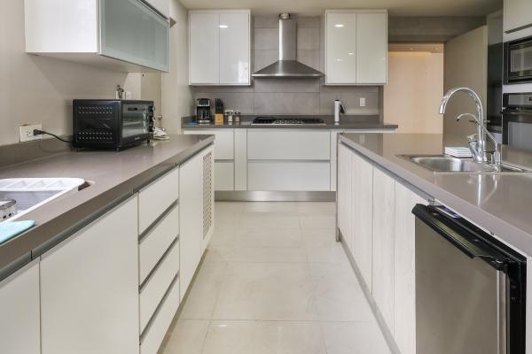 Apartment for sale in coco del mar oceanfront